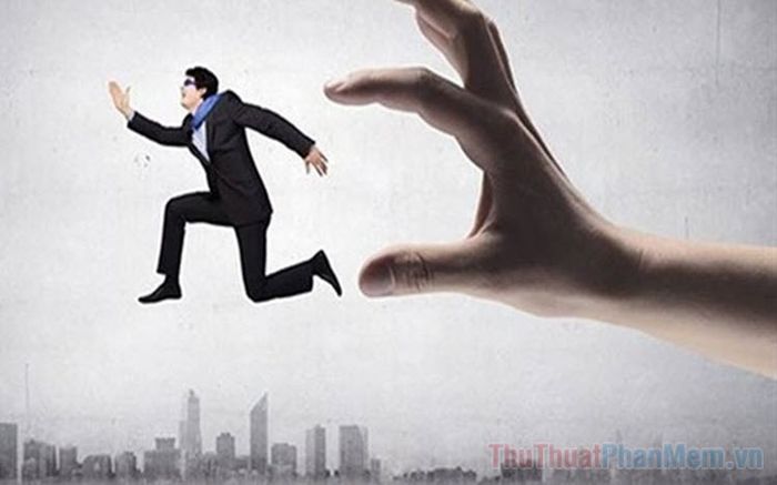 Mơ Thấy Bị Rượt Đuổi: Giải Mã Điềm Báo 